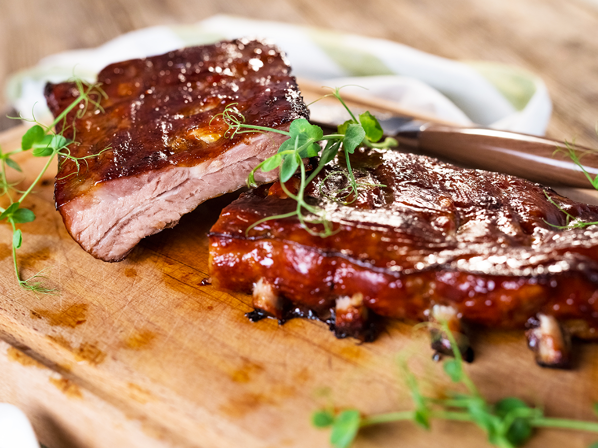 Recept Vepřová žebírka pásky z pečeně na medu