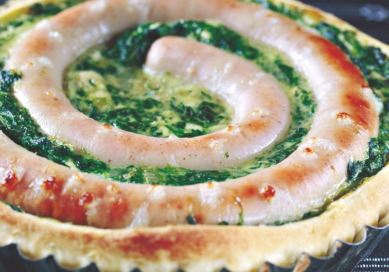 Recept Slaný koláč s vinnou klobásou