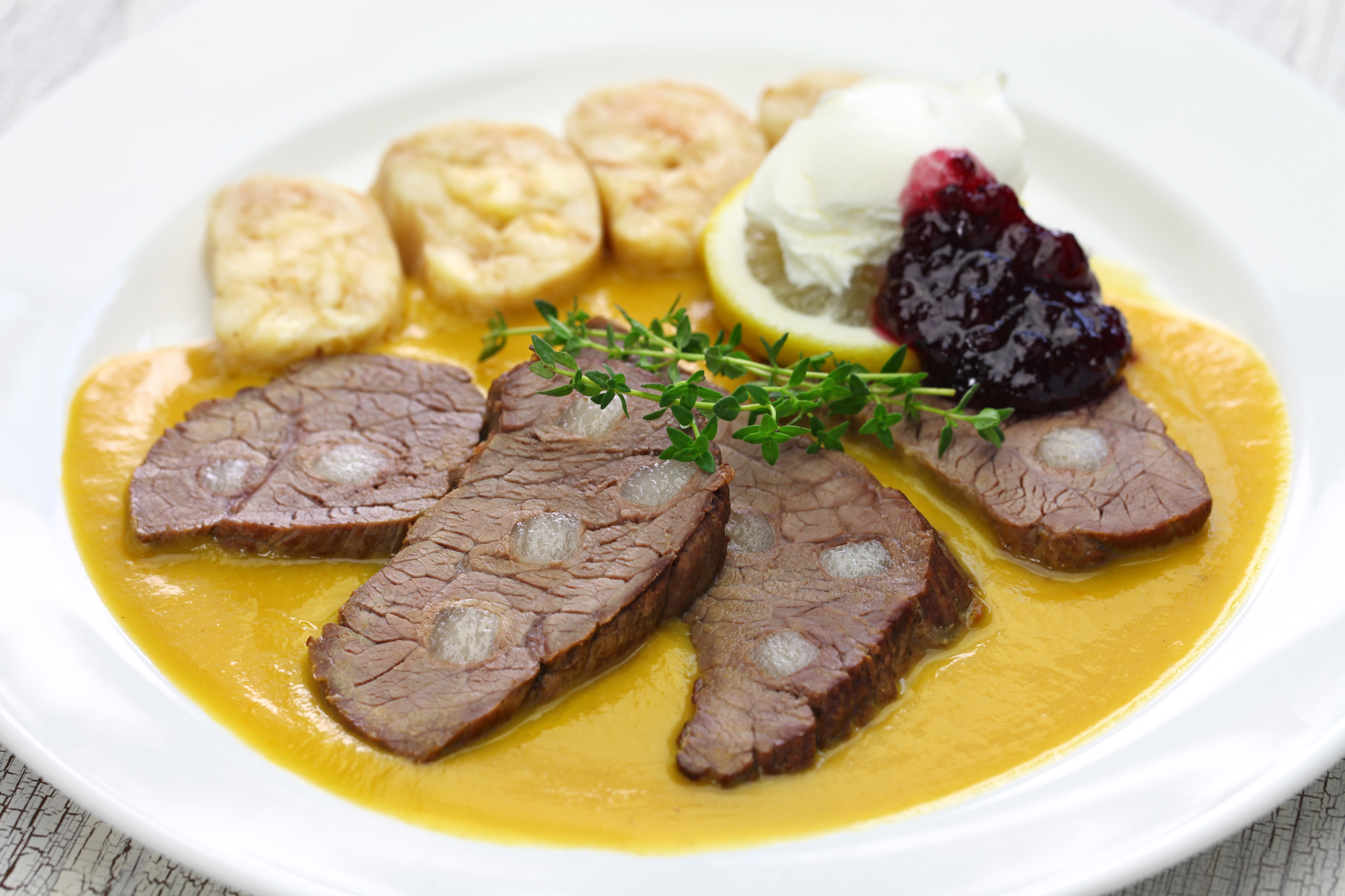 Recept Svíčková na smetaně